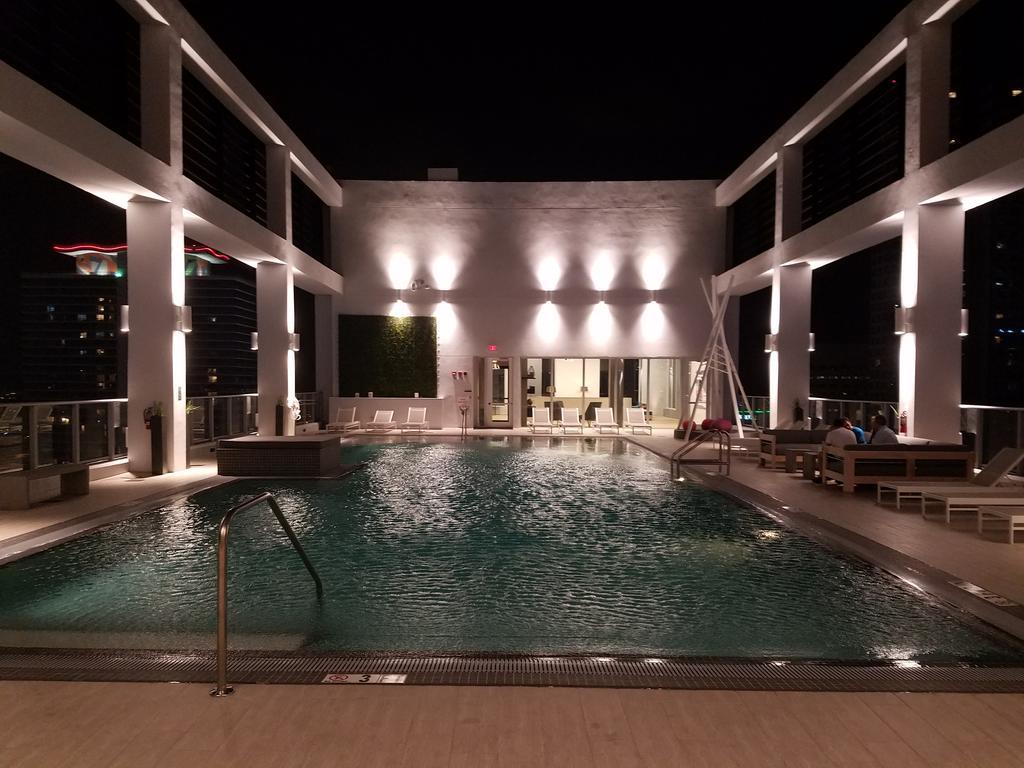 Downtown Miami Deluxe Apartment エクステリア 写真